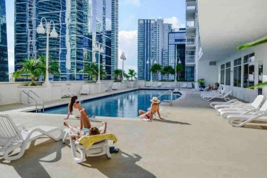 40Th Floor Priceless Unit Central Location Miami Exterior foto